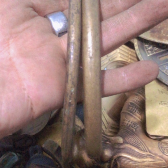 大***u闪电购铜摆件工艺品