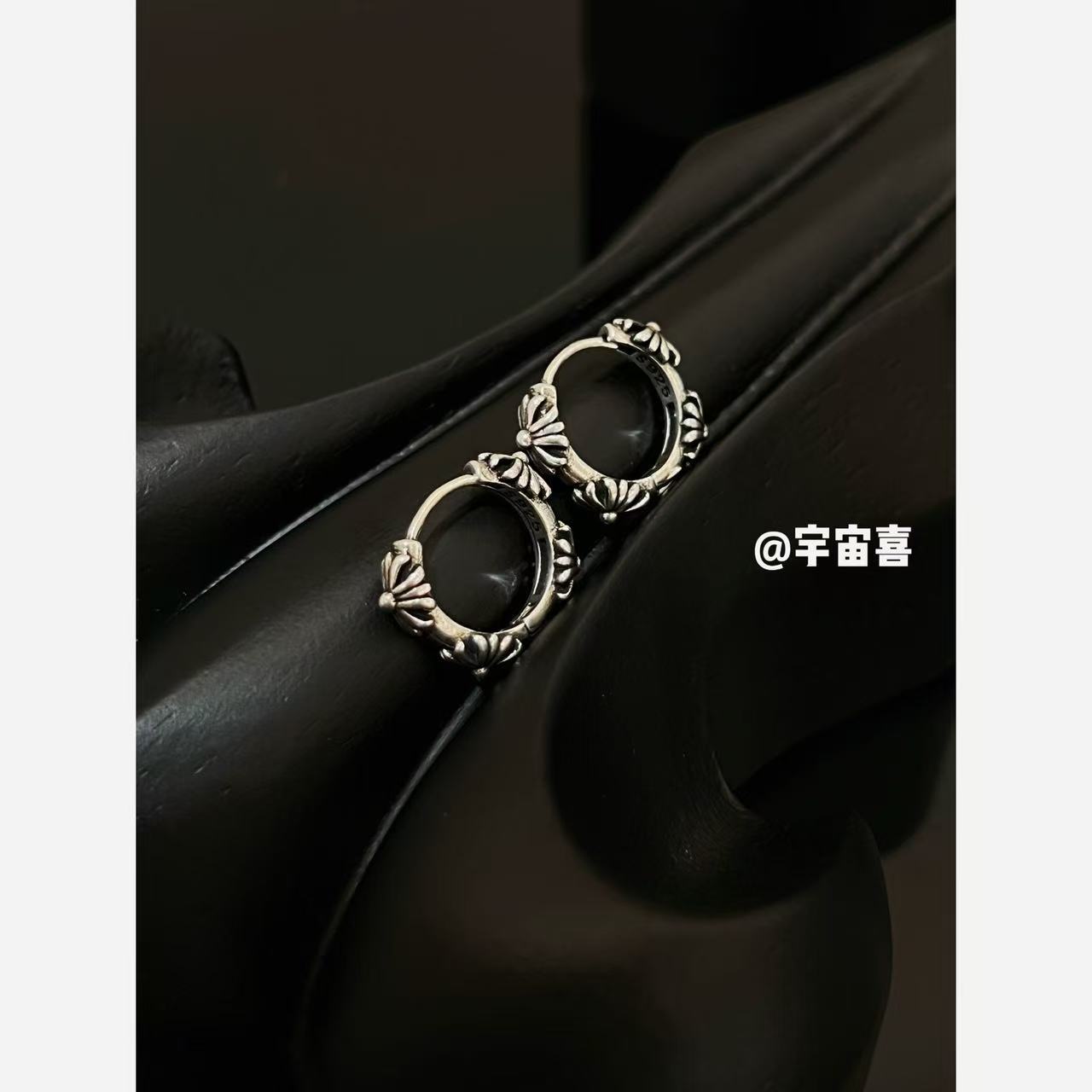 铜合金耳饰 B2-087【米子花方形迷你镀银耳扣】
