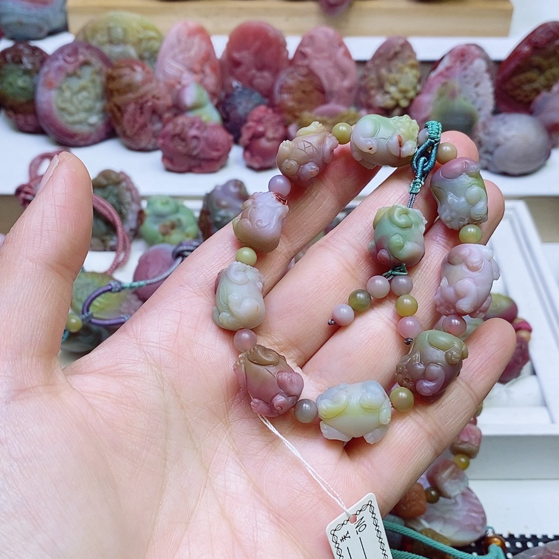 玛瑙/玉髓盐源玛瑙手链未镶嵌