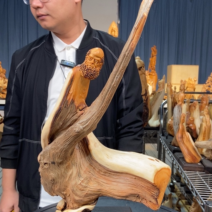 柏木（崖柏）随型摆件