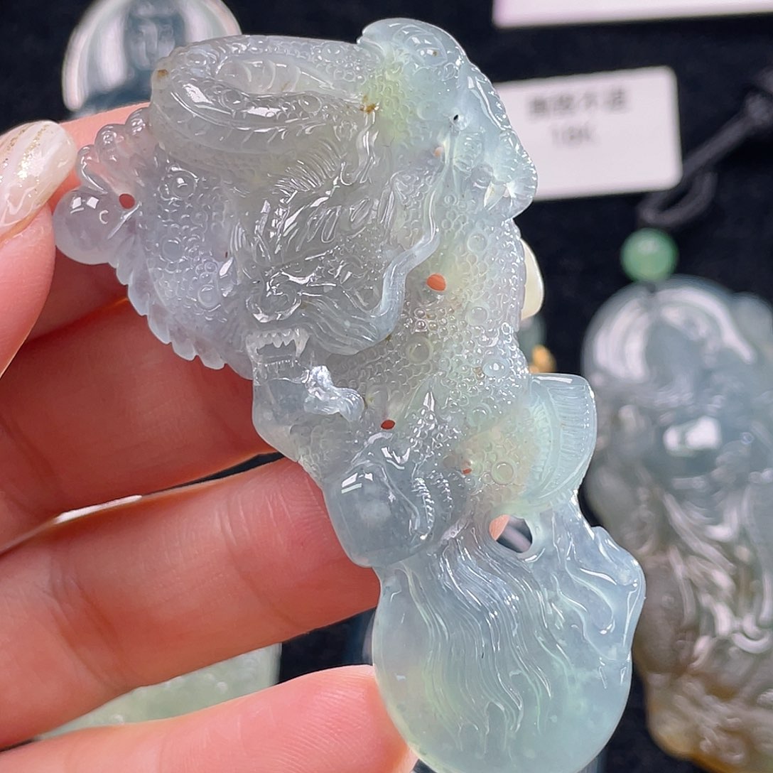 颈饰未镶嵌翡翠34，