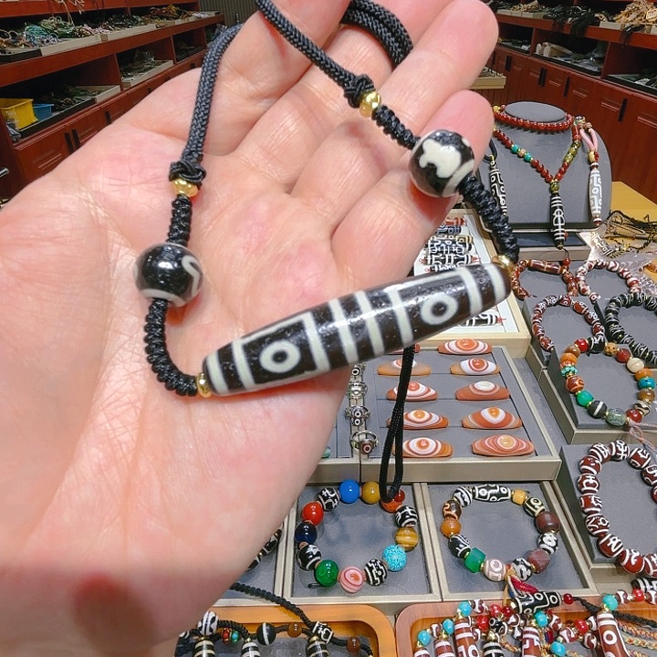 未镶嵌玛瑙/玉髓珠宝奇石