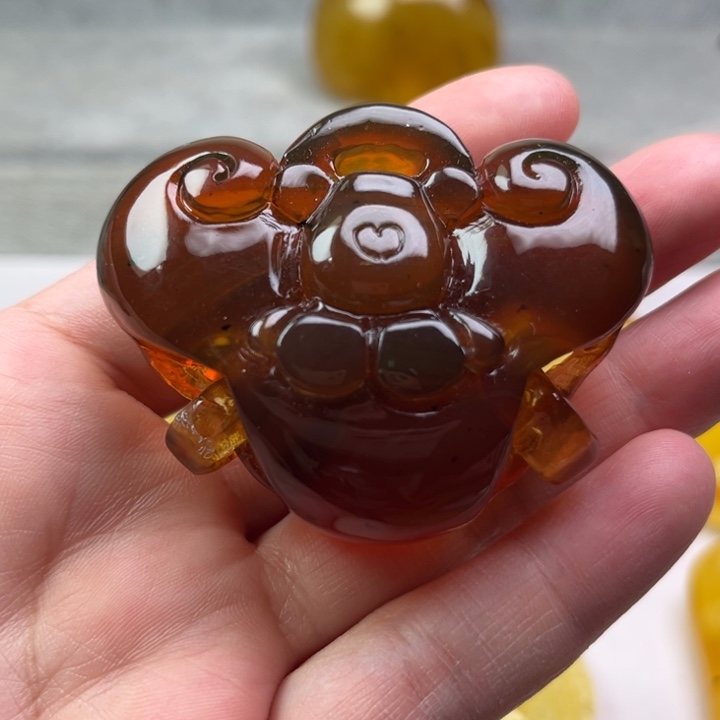 琥珀颈饰未镶嵌琥珀蜜蜡