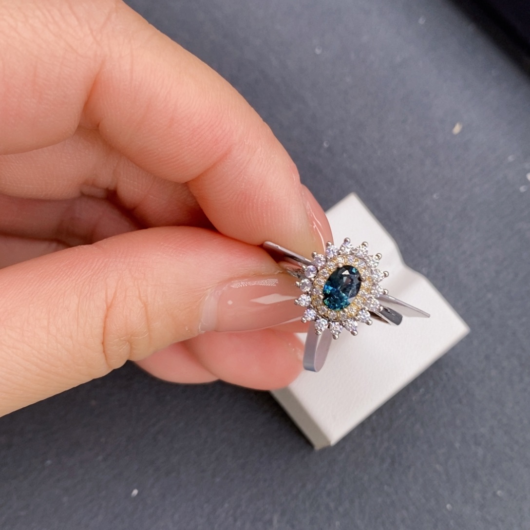 蓝宝石戒指银S925镶嵌