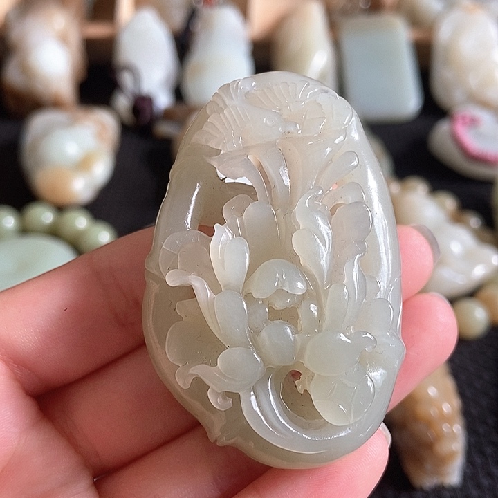 和田玉未镶嵌挂件