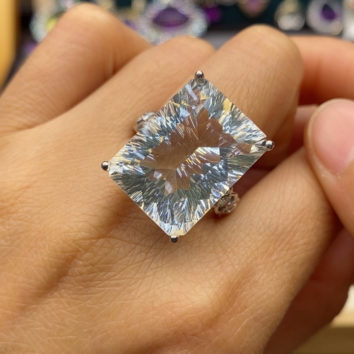 水晶戒指银S925镶嵌天然水晶戒指