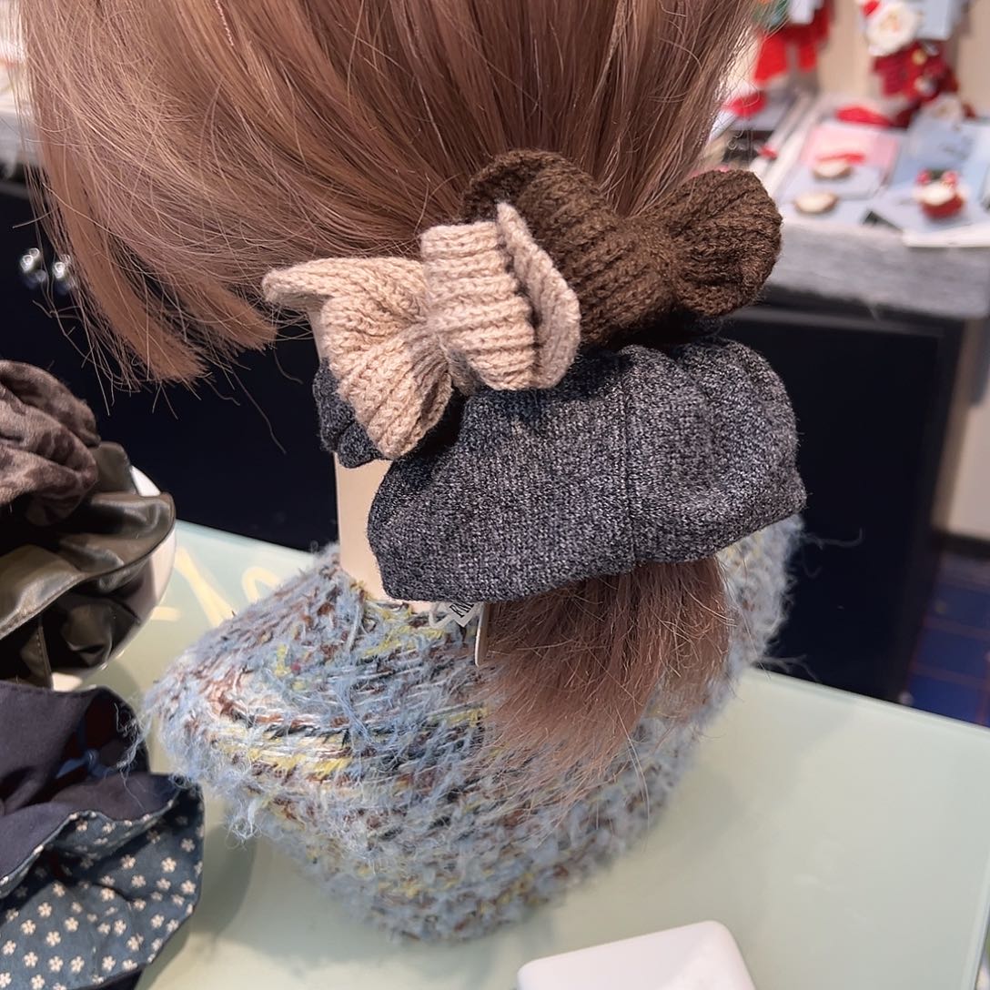 布艺铁合金发圈哦