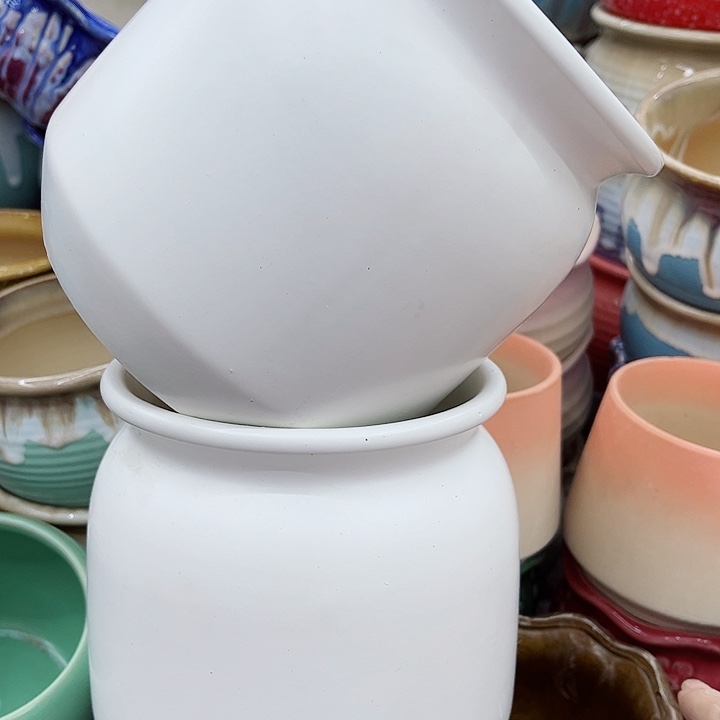 多肉绿植陶瓷花盆9.9包邮，有孔