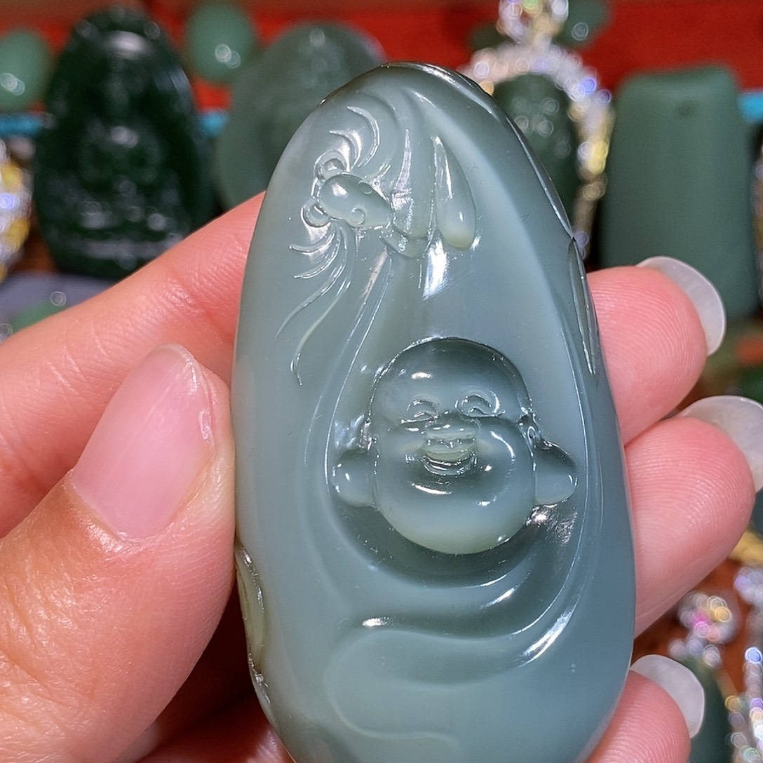 洒***光和田玉（碧玉）未镶嵌颈饰