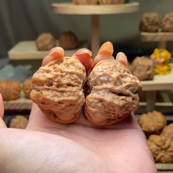 文玩核桃吊坠三角蛙40