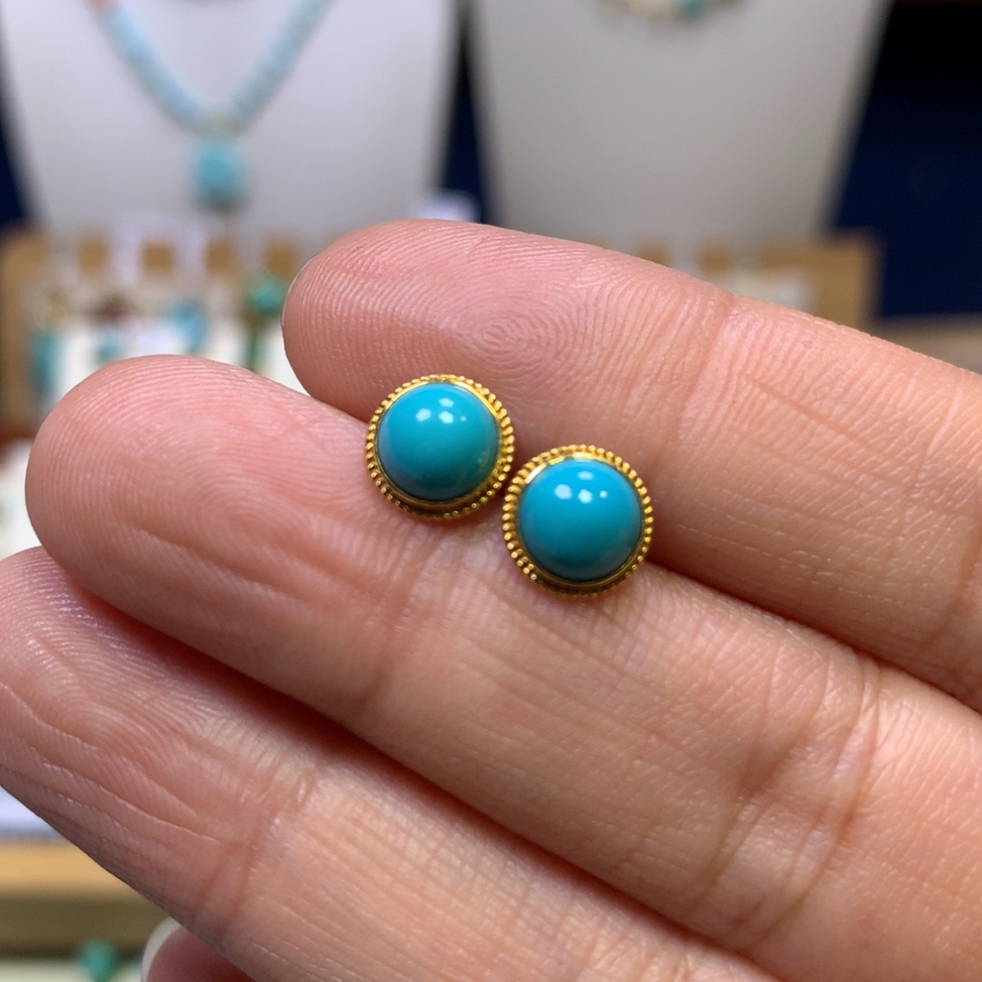 绿松石18K金镶嵌耳饰