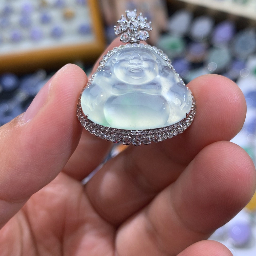 翡翠18K金镶嵌吊坠(不含链)签收后48小时鉴赏期