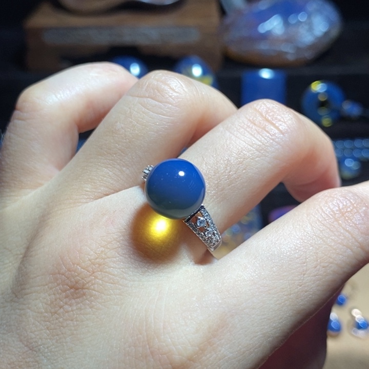 放***放未镶嵌琥珀裸石琥珀