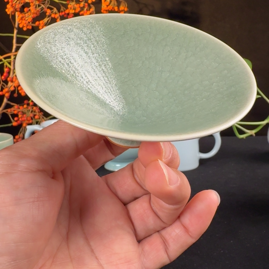 陶摆件汝瓷冰花斗笠杯