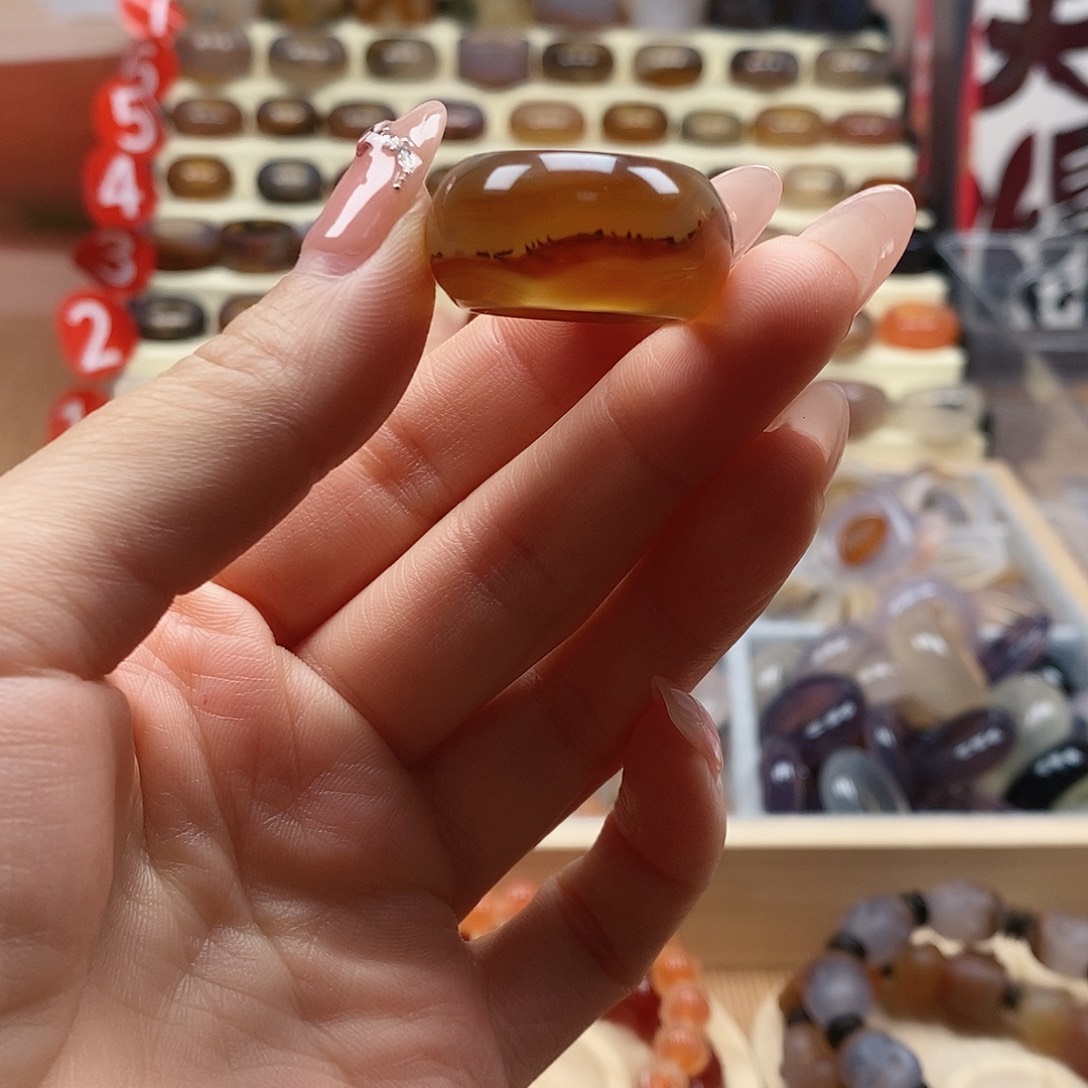 笙****未镶嵌戒指玛瑙/玉髓