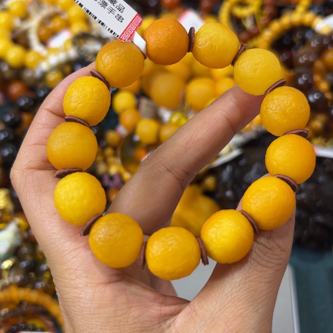 未镶嵌琥珀珠宝奇石452