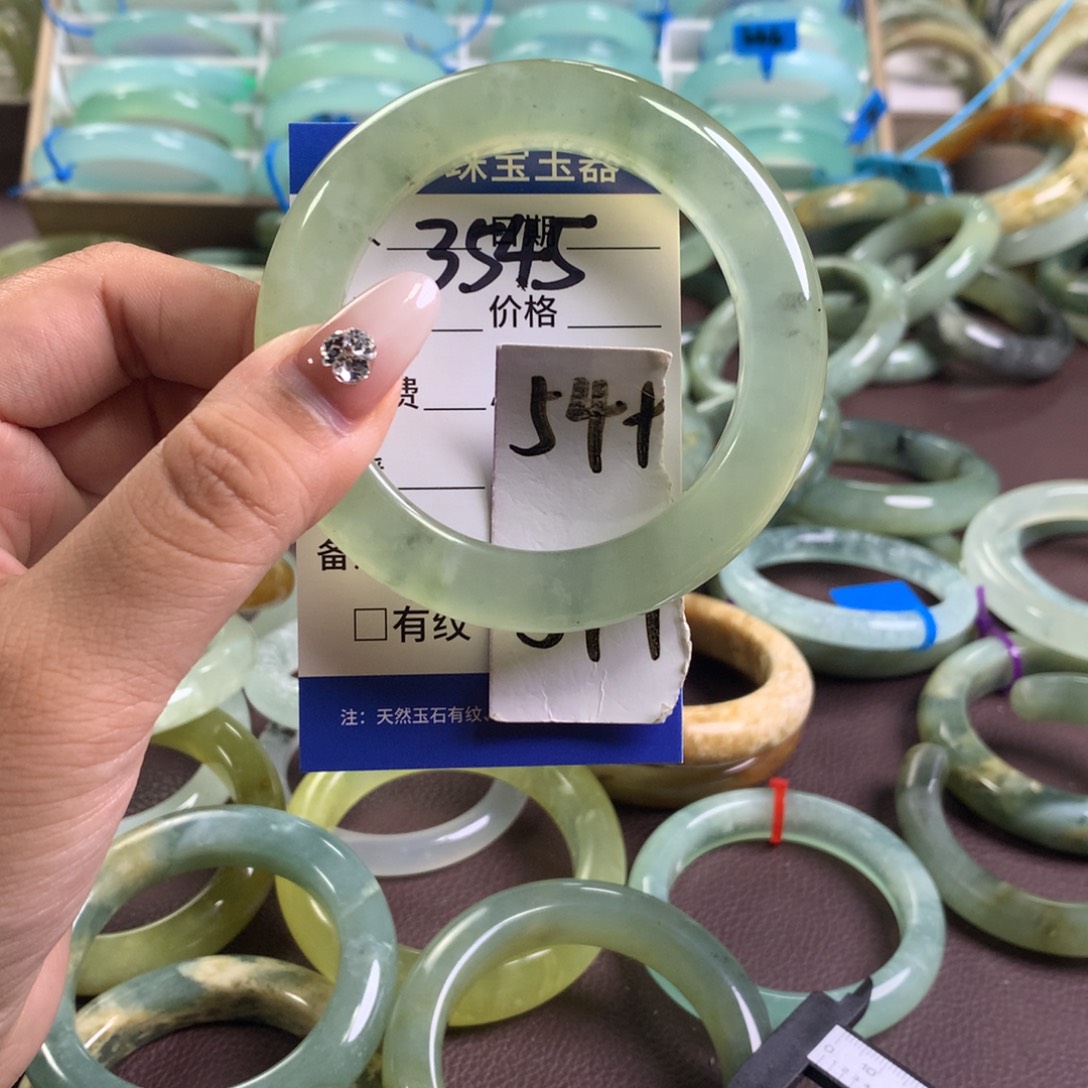 未镶嵌蛇纹石玉手镯3545
