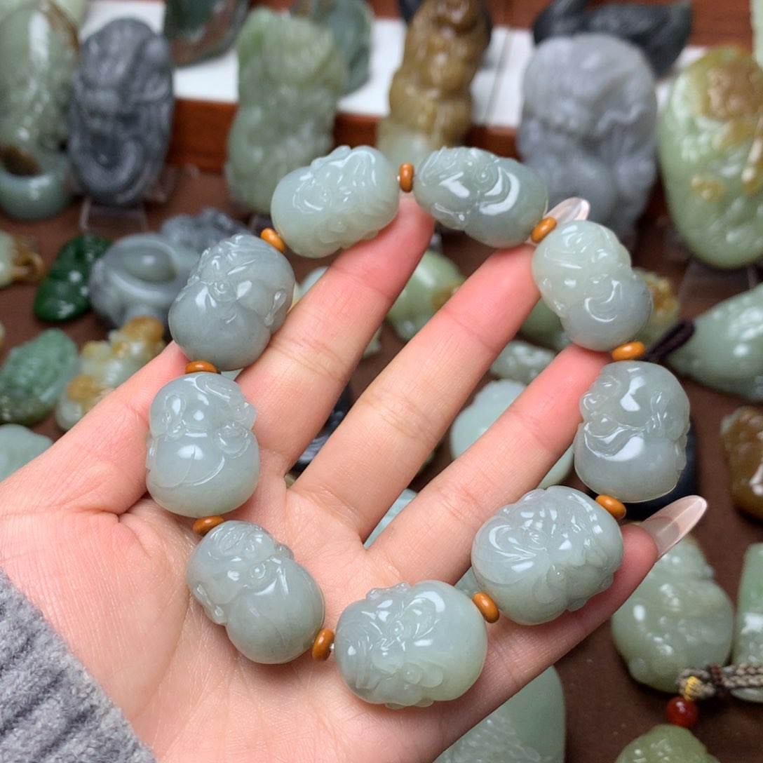 和田玉挂件未镶嵌一**流