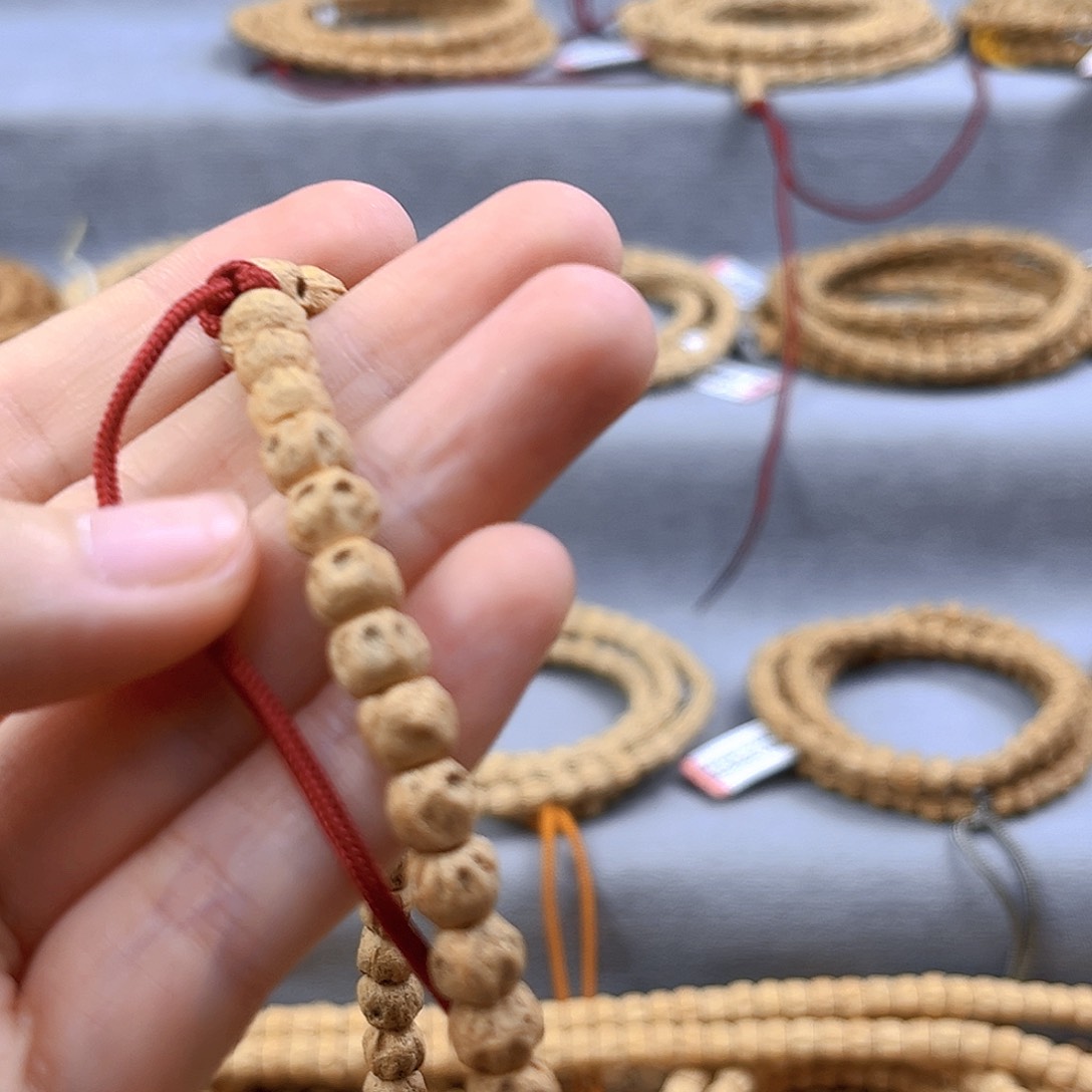 冲***哥柏香籽/百香籽吊坠