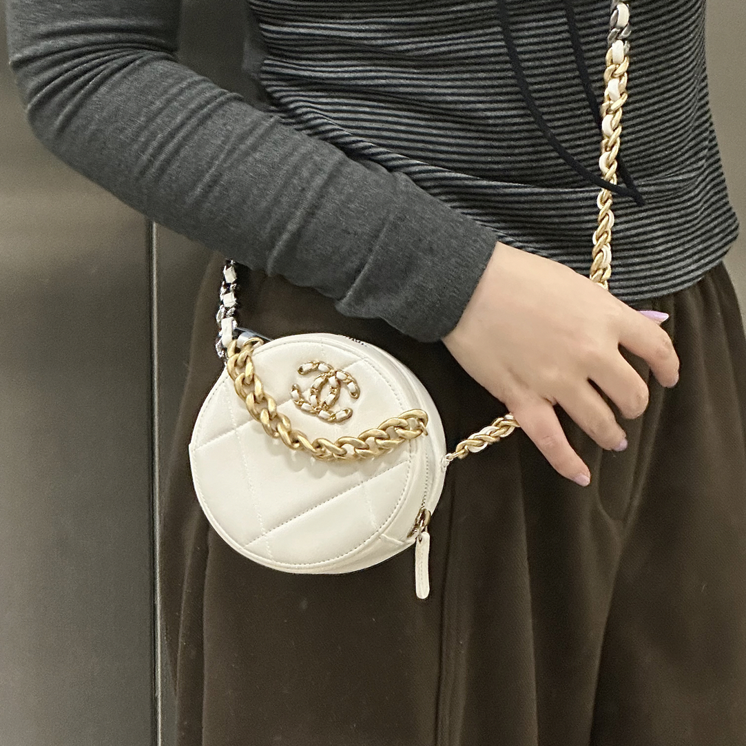 99新 Chanel/香奈儿 香奈儿19bag白金小圆饼斜挎手提包