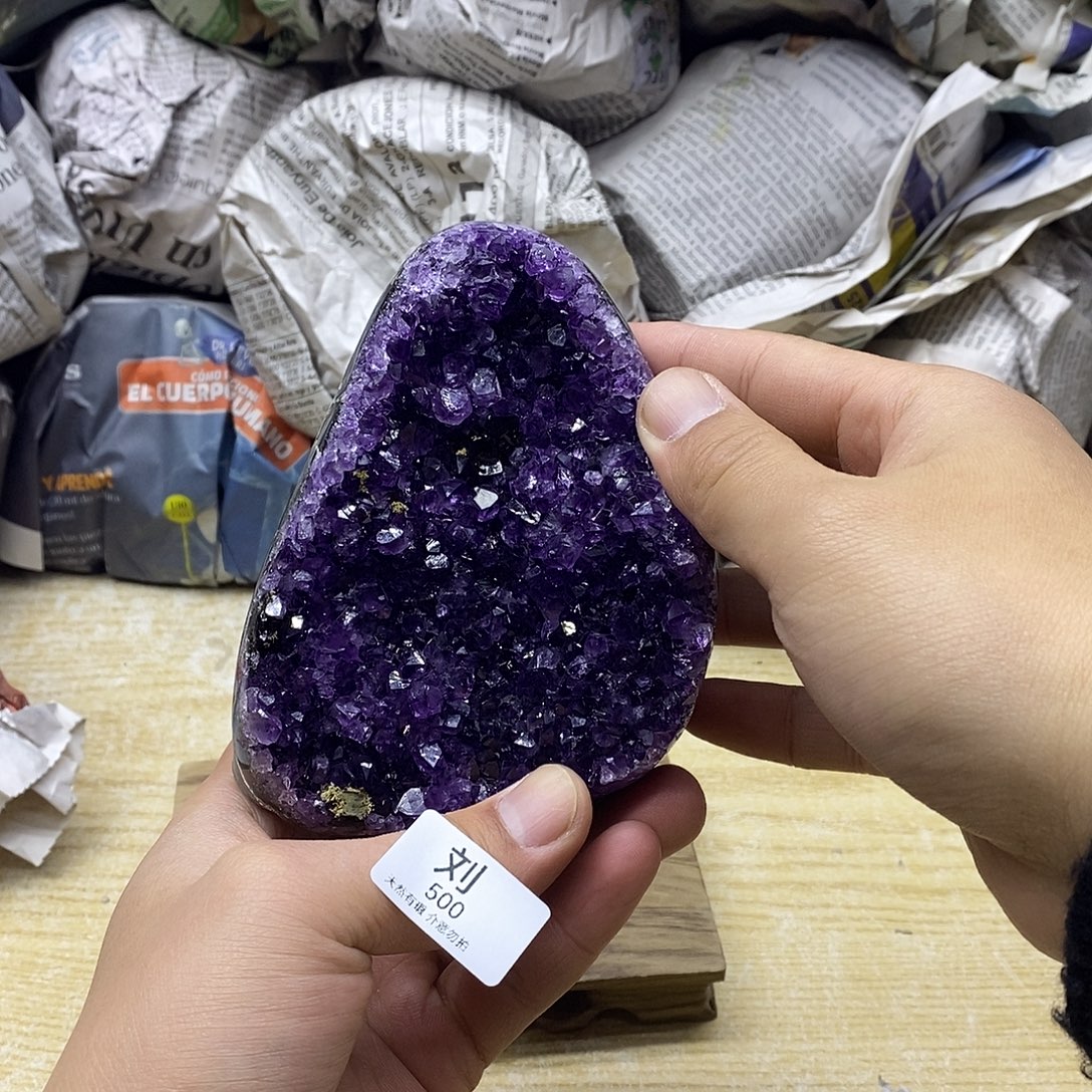 未镶嵌珠宝半成品水晶