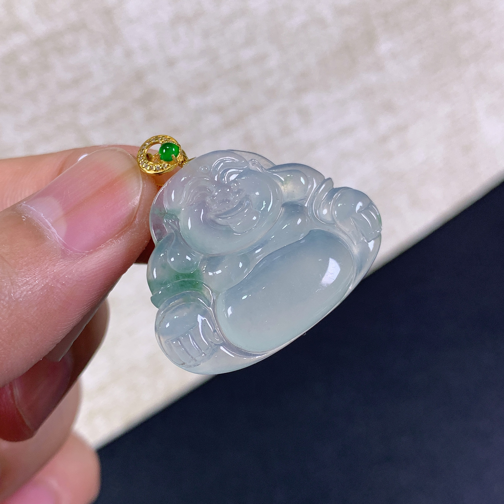 缅甸天然A货翡翠18k金镶嵌冰种胶润飘绿佛公吊坠31.4x32.8x5