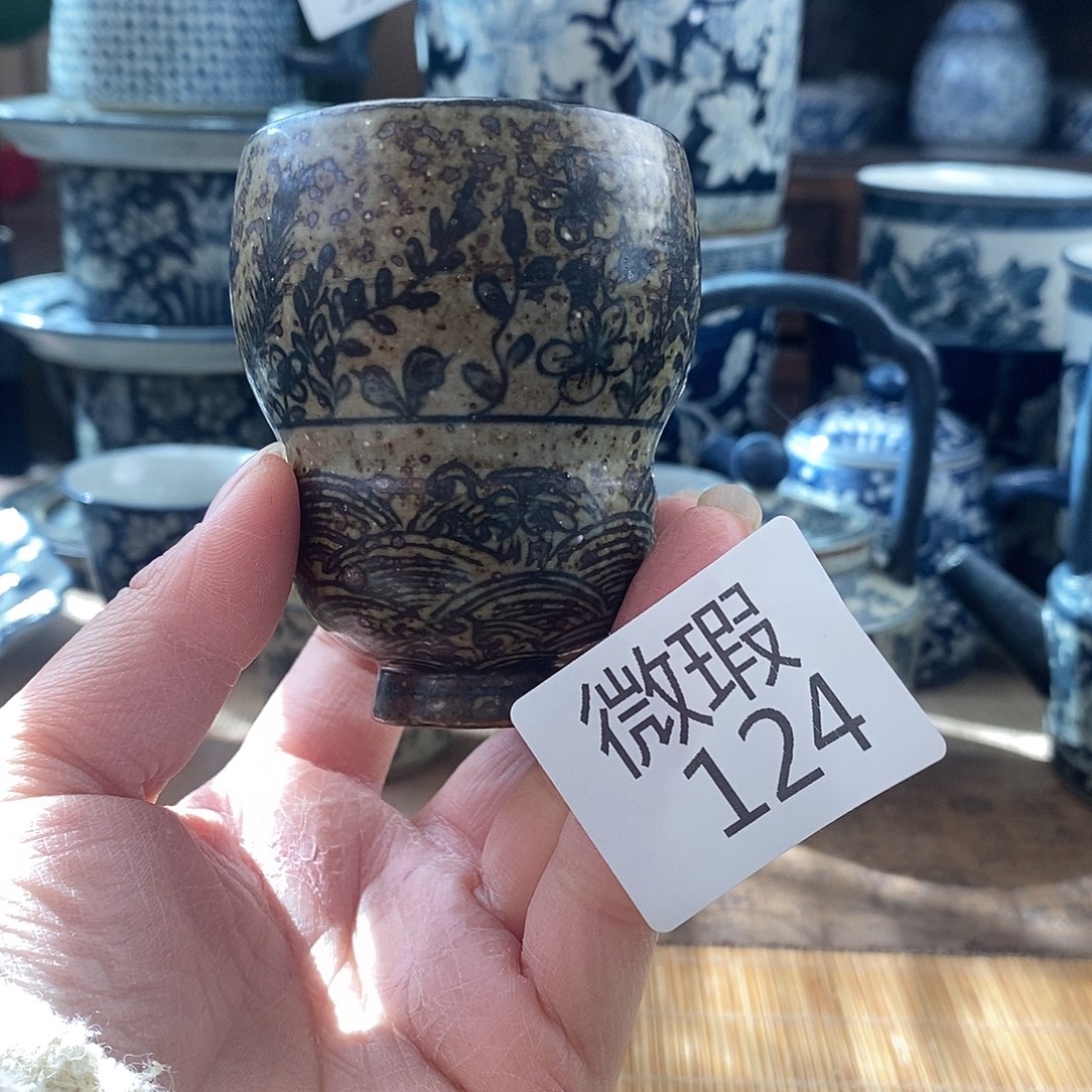 手工手绘青花陶瓷