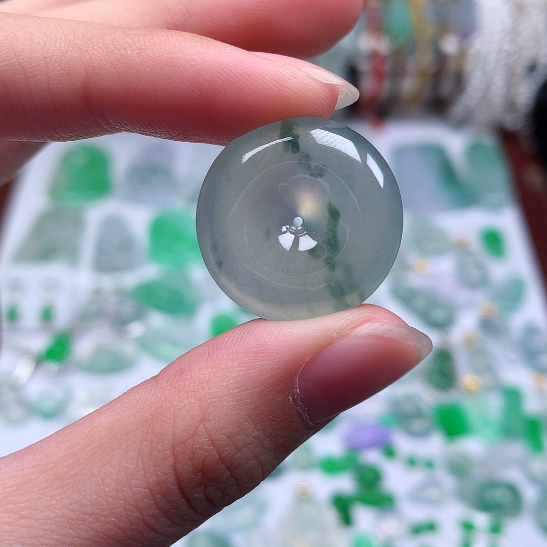 翡翠裸石缅甸天然A货翡翠冰种平安扣