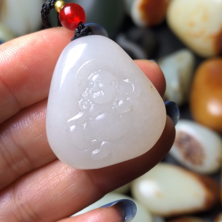 和田玉未镶嵌珠宝奇石