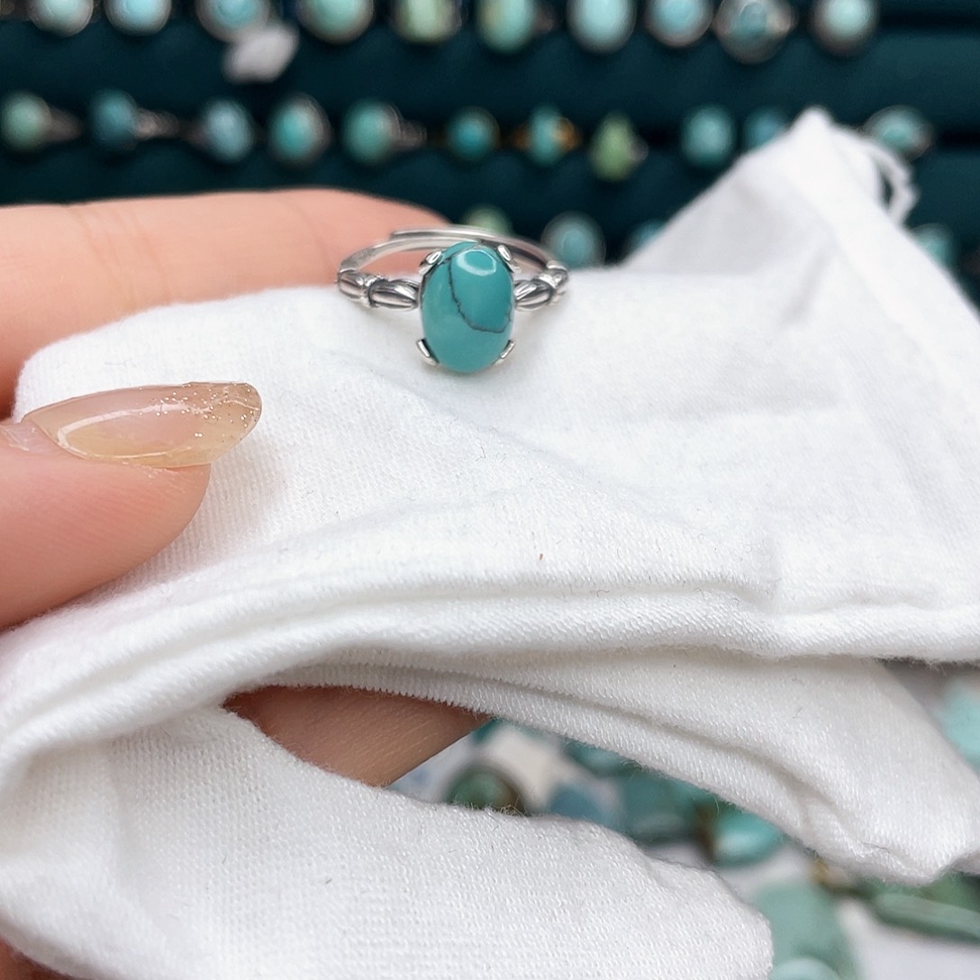 绿松石绿松石未镶嵌