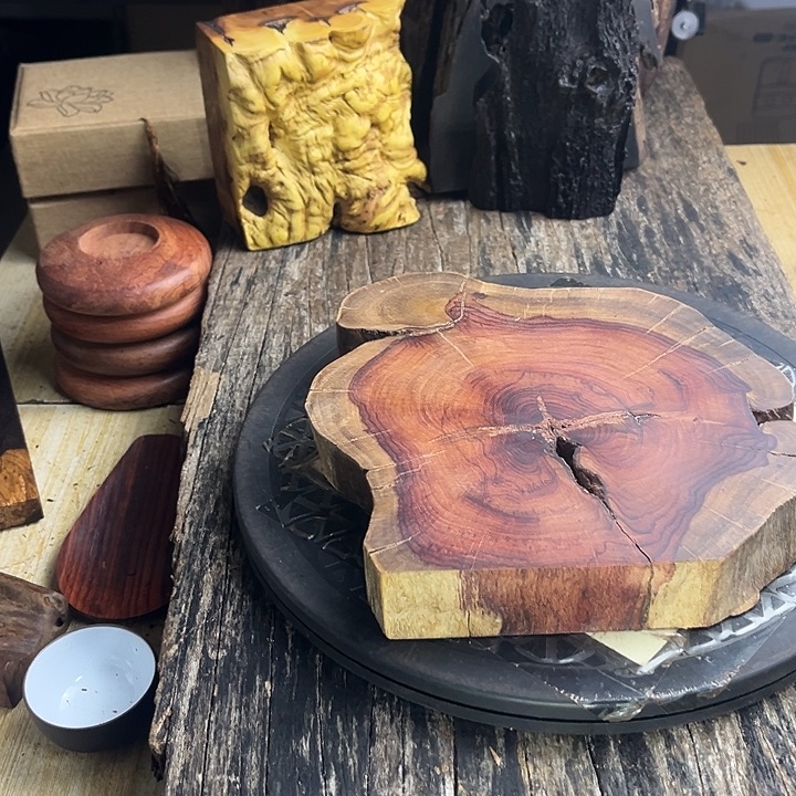 过***旧白酸枝风化随型木料