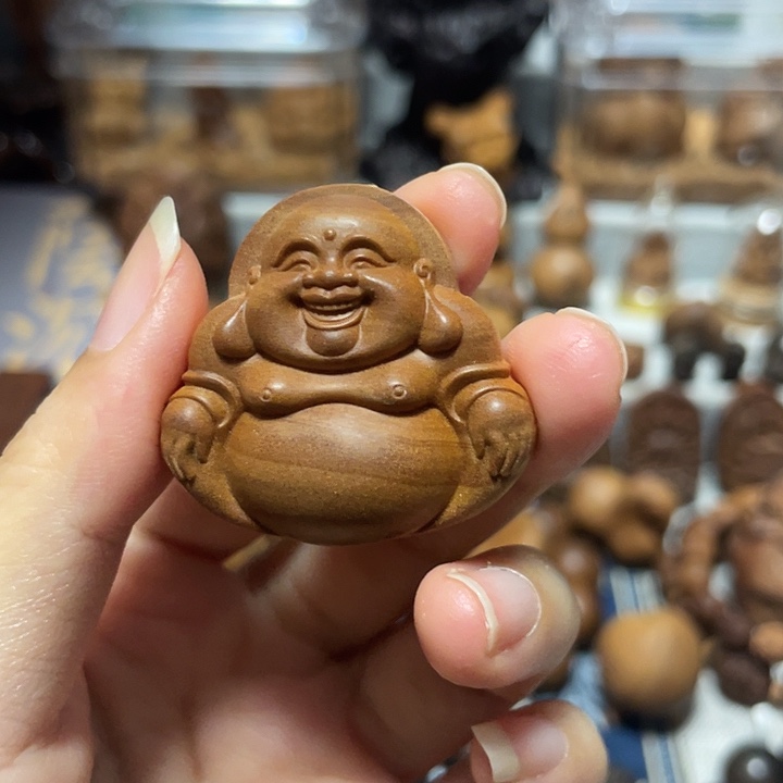 好***W其他檀香木笑佛保真印度迈索尔老山檀香