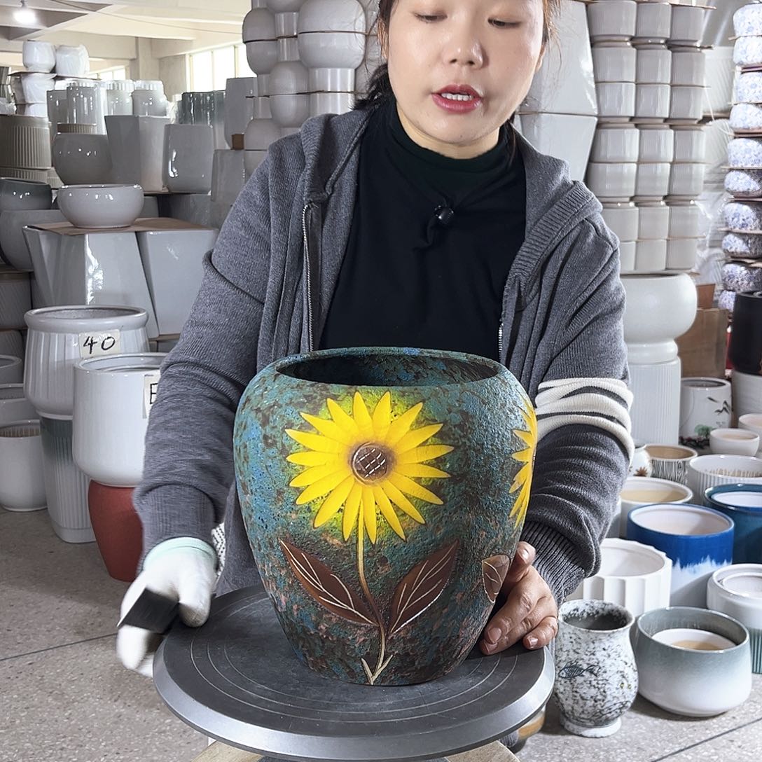 陶瓷口径17-22.5。有孔