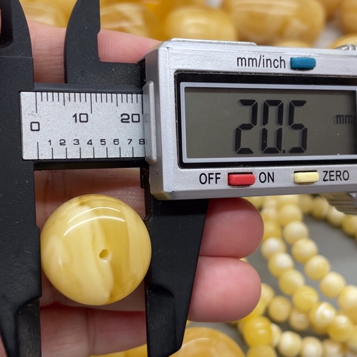 琥珀未镶嵌裸石蜜蜡