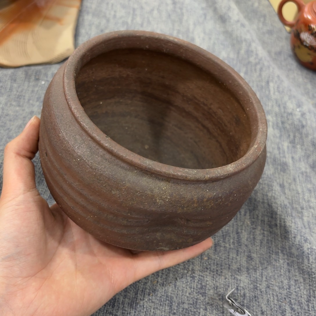 紫砂茶杯非常美丽漂亮的物品