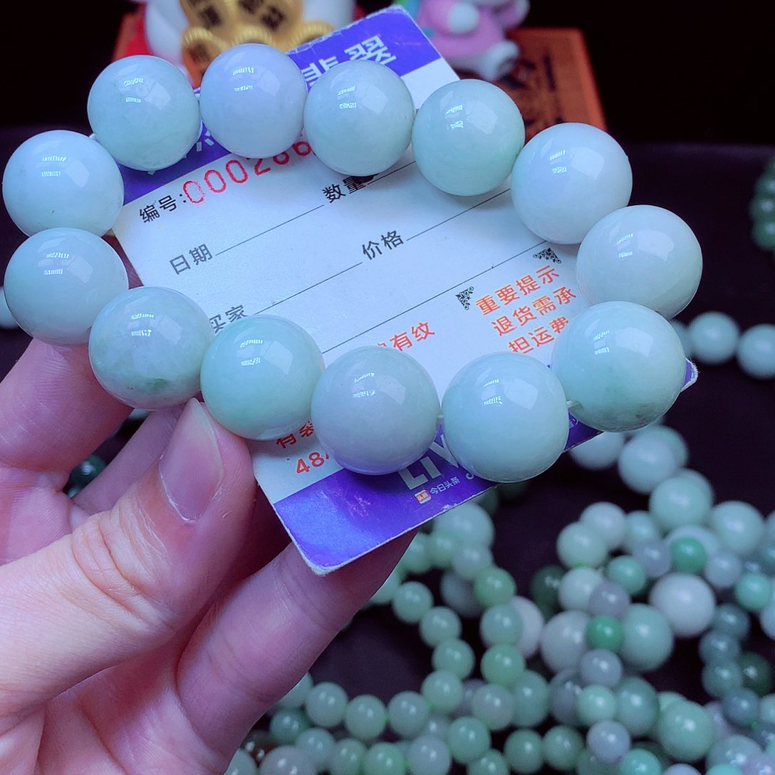 毛衣链未镶嵌翡翠