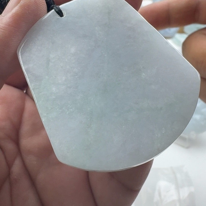 翡翠未镶嵌颈饰天然缅甸A货翡翠