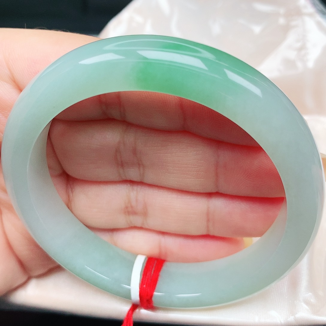未镶嵌手镯翡翠13冰胶绿细腻