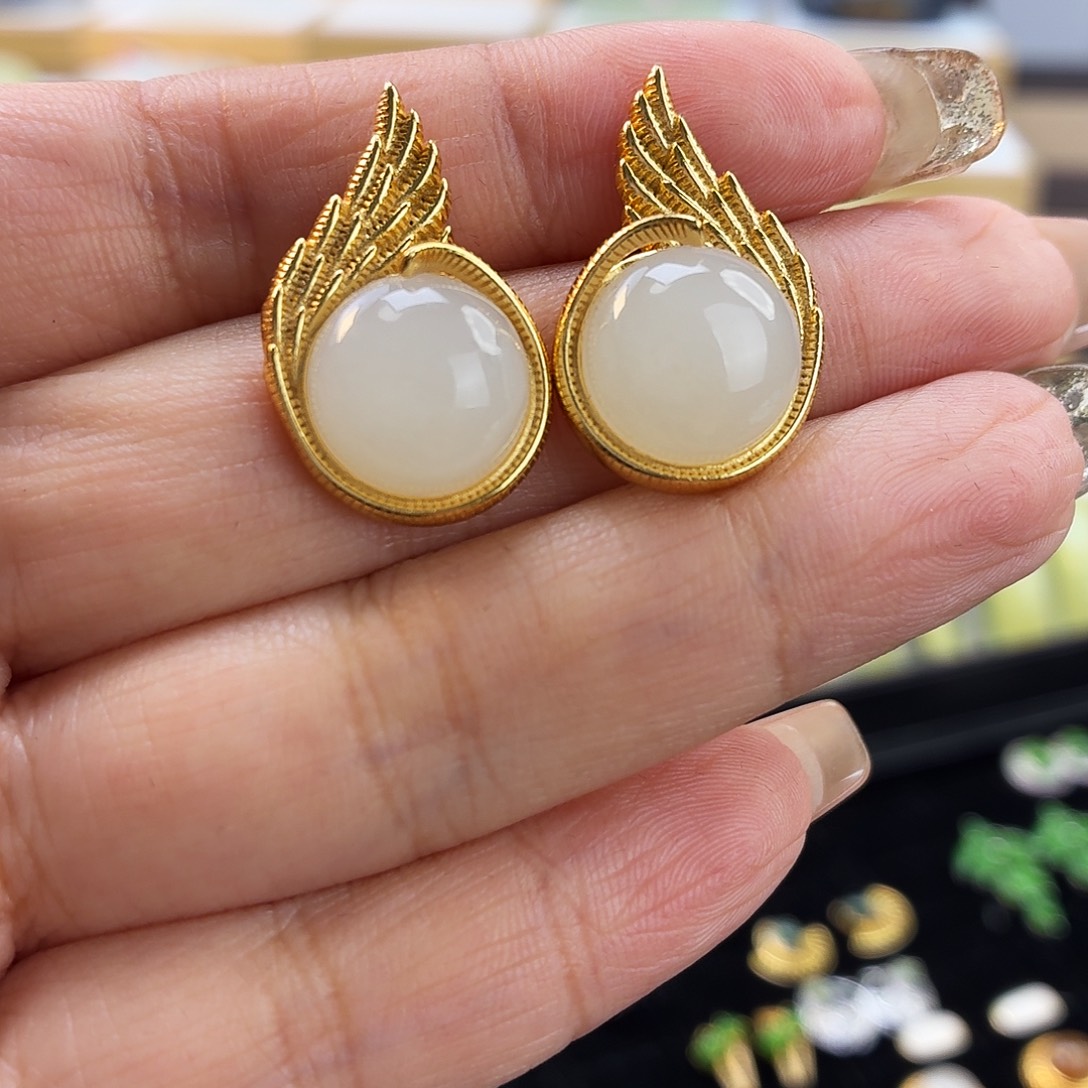 和田玉银S925镶嵌耳饰和田玉白玉天使之翼耳钉