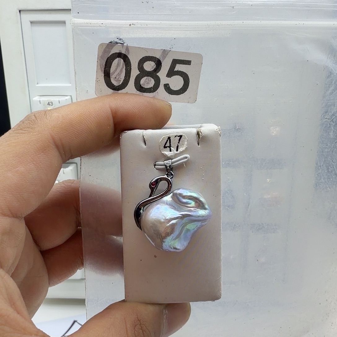 淡水珍珠合金颈饰