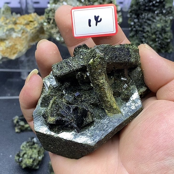 有机玻璃巴基斯坦绿莲石300g14