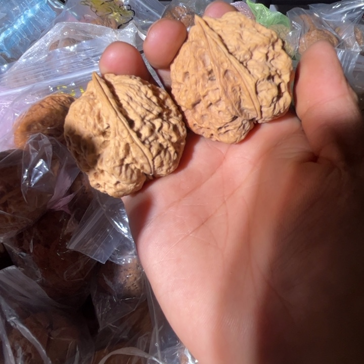 吊坠文玩核桃滇西55