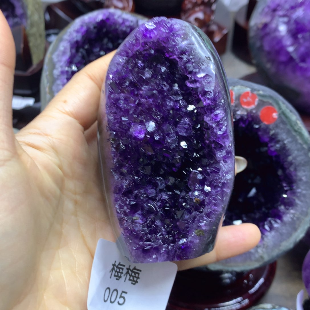 紫晶大型摆件（非配饰）未镶嵌