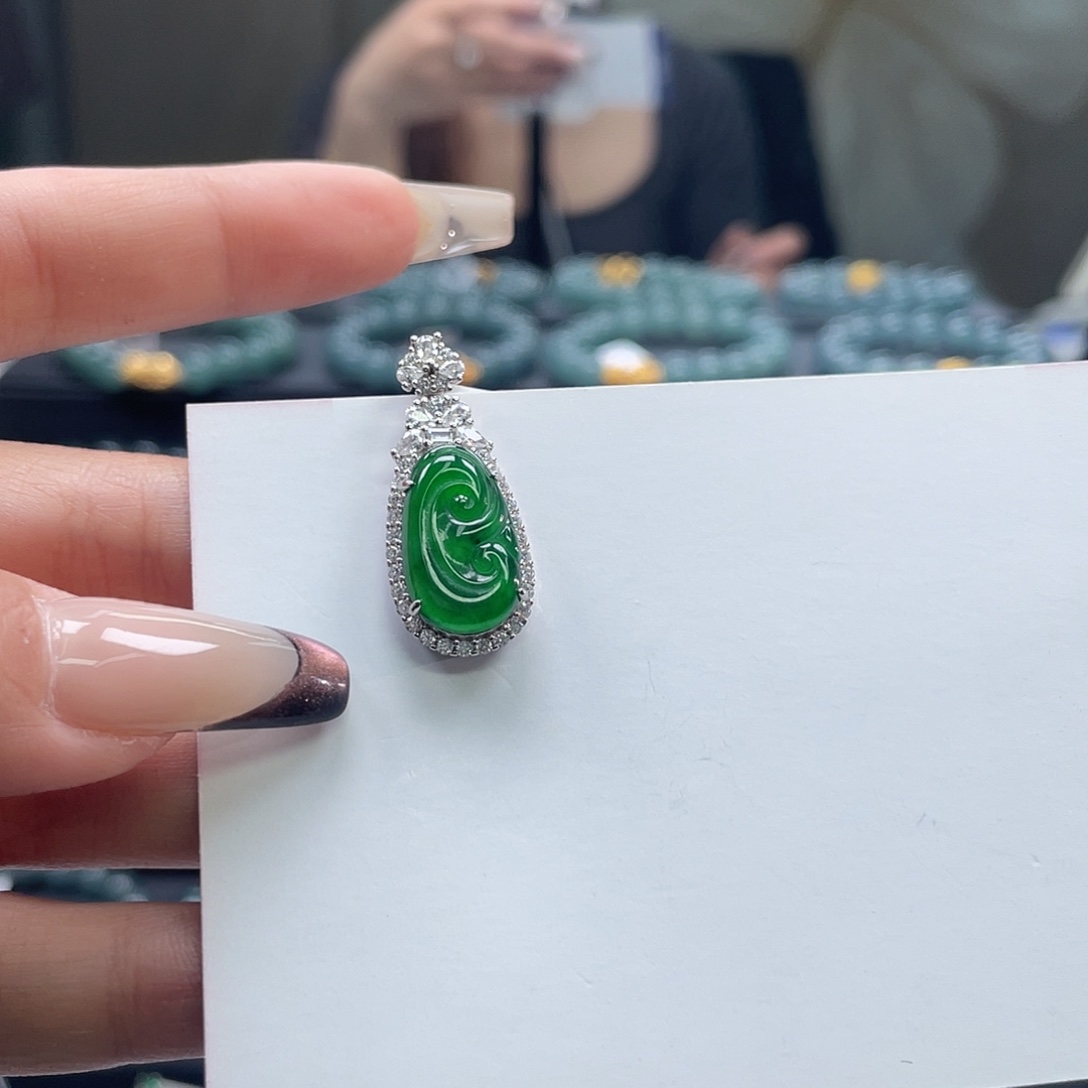 翡翠银S925镶嵌吊坠(不含链)