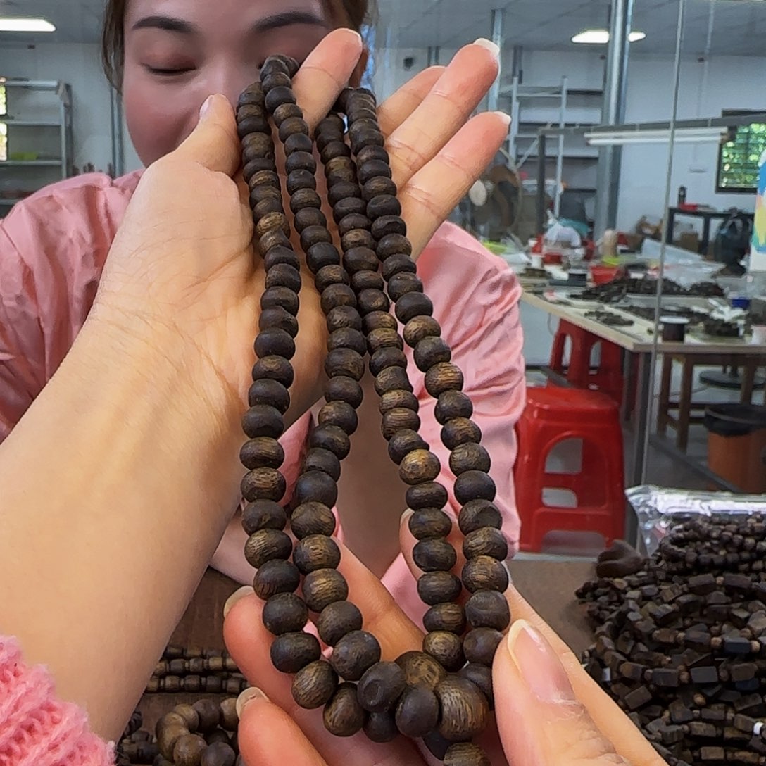 沉香手串多样性发货1条紫棋沉水1018