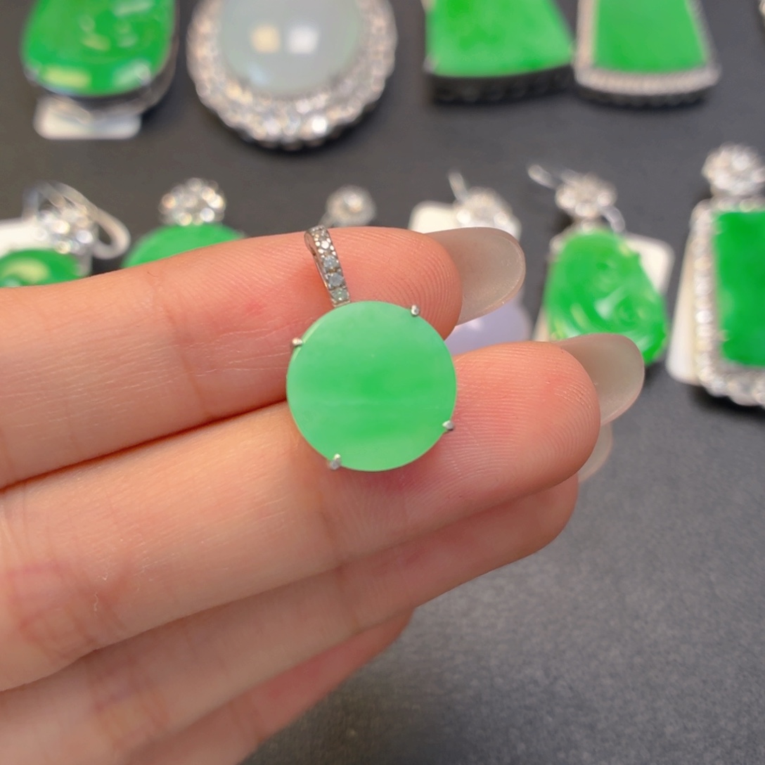 翡翠银S925镶嵌颈饰万能扣