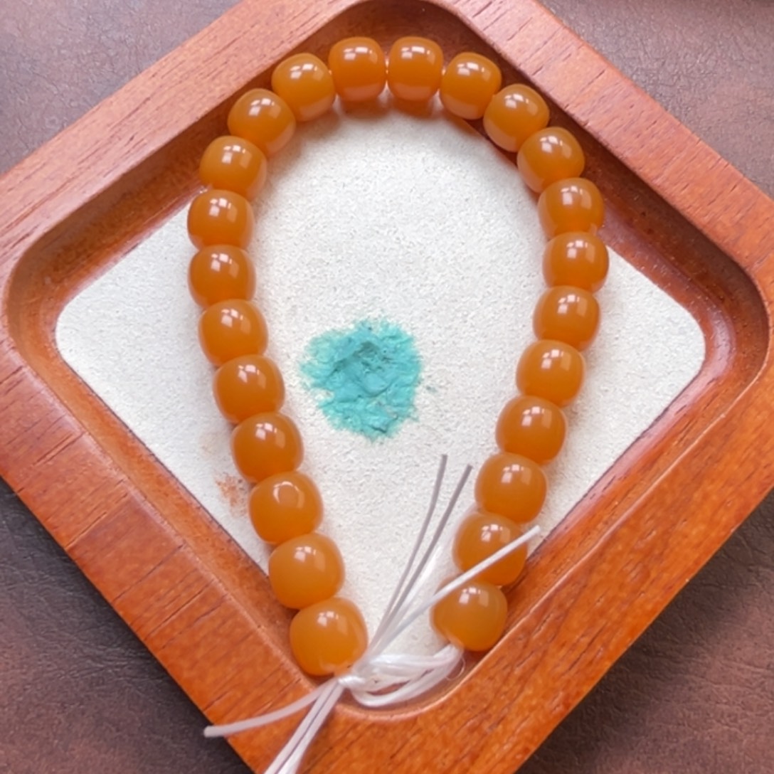 L***.石英质玉（缅黄）未镶嵌卡9老型