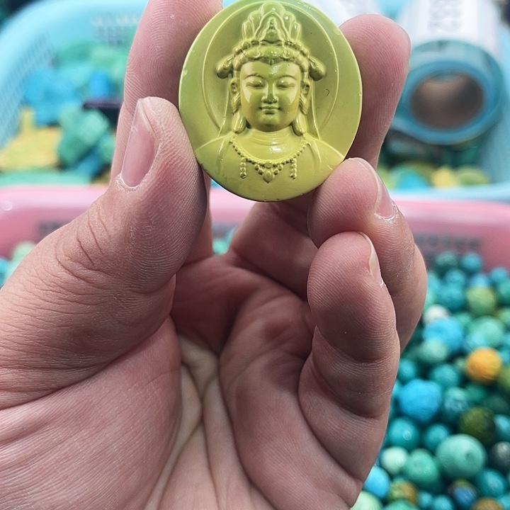 高瓷雕刻精品精美