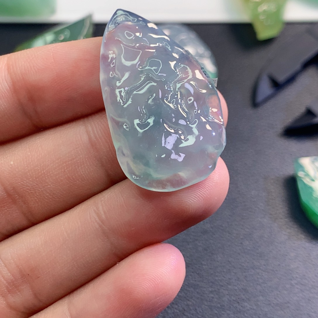 【闪购商品】翡翠未镶嵌吊坠(不含链)