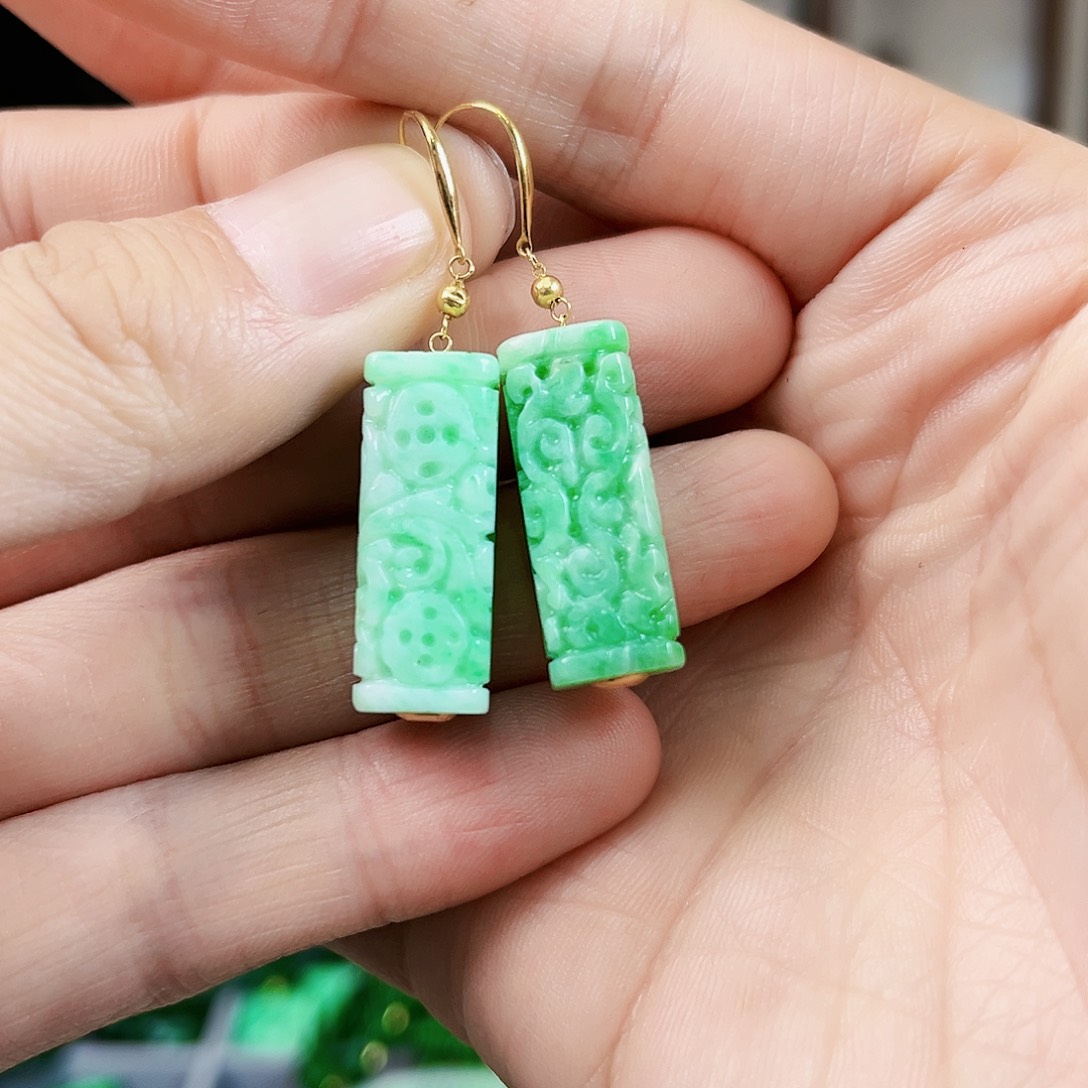 翡翠耳饰18K金镶嵌耳饰